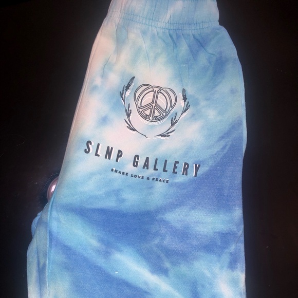 SLNP Gallery Share Love & Peace Cozy Tie Dye Ocean Blue Joggers - Picture 1 of 3